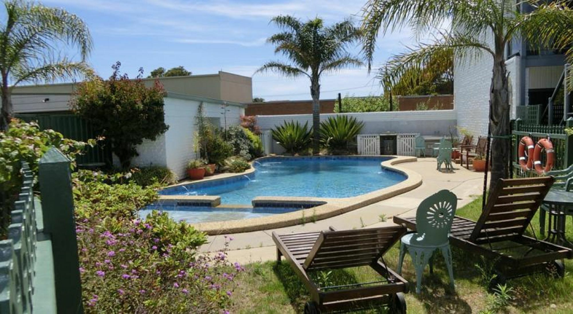Banjo Paterson Motor Inn Lakes Entrance Exterior foto